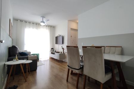 Apartamento para alugar com 60m², 2 quartos e 1 vaga Apartamento para alugar com 60m², 2 quartos e 1 vagaSala