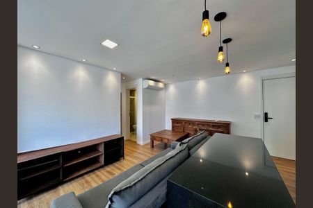 Apartamento para alugar com 70m², 2 quartos e 1 vaga Apartamento para alugar com 70m², 2 quartos e 1 vagaSala