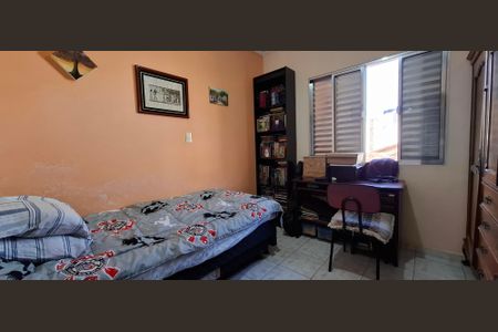 Casa à venda com 110m², 3 quartos e 3 vagasQuarto 2