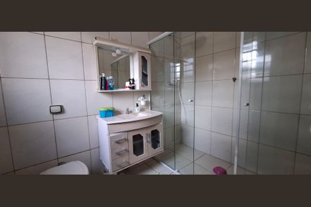 Casa à venda com 110m², 3 quartos e 3 vagasBanheiro Suíte 