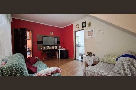 Casa à venda com 110m², 3 quartos e 3 vagasSala