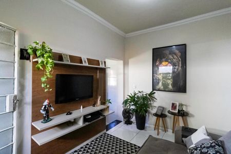 Casa à venda com 270m², 3 quartos e 6 vagasSala - Casa 1