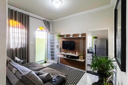 Casa à venda com 270m², 3 quartos e 6 vagasSala - Casa 1