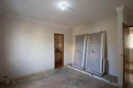 Casa à venda com 234m², 4 quartos e 2 vagasSuíte 1 (Casa 2)