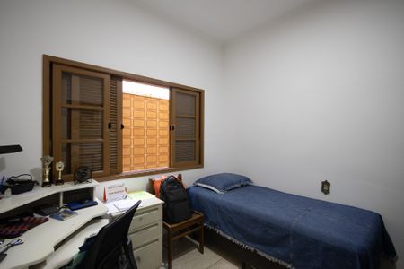 Casa à venda com 234m², 4 quartos e 2 vagasQuarto 1