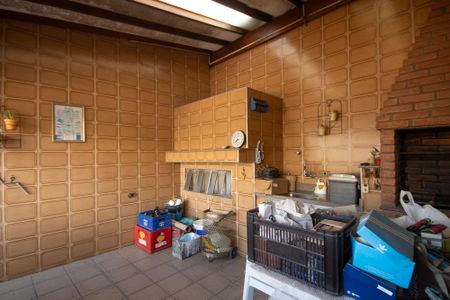 Casa à venda com 234m², 4 quartos e 2 vagasChurrasqueira