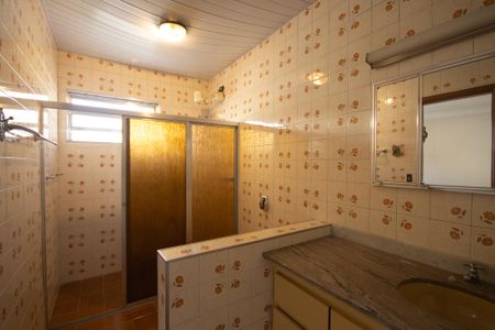 Casa à venda com 234m², 4 quartos e 2 vagasBanheiro da Suíte 1 (Casa 2)