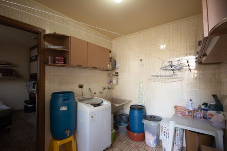 Casa à venda com 234m², 4 quartos e 2 vagasÁrea de Serviço (Casa 2)