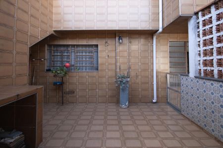 Casa à venda com 234m², 4 quartos e 2 vagasQuintal