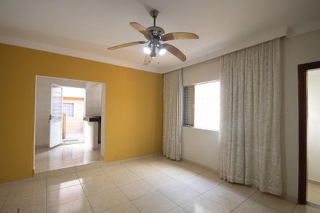 Casa à venda com 234m², 4 quartos e 2 vagasSala (Casa 2)