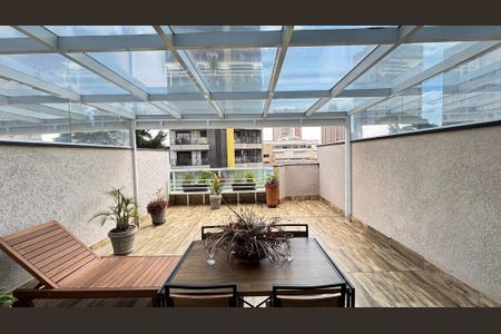 Apartamento à venda com 140m², 2 quartos e 2 vagasCobertura