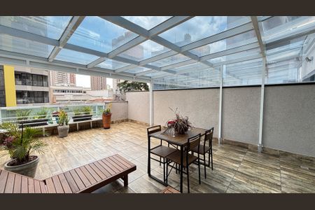 Apartamento à venda com 140m², 2 quartos e 2 vagasCobertura