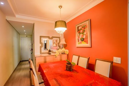 Apartamento à venda com 84m², 3 quartos e 2 vagasSala