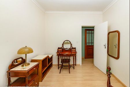 Apartamento à venda com 148m², 4 quartos e 2 vagasQuarto 2