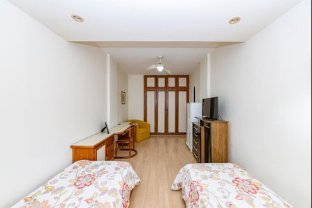 Apartamento à venda com 148m², 4 quartos e 2 vagasQuarto 1