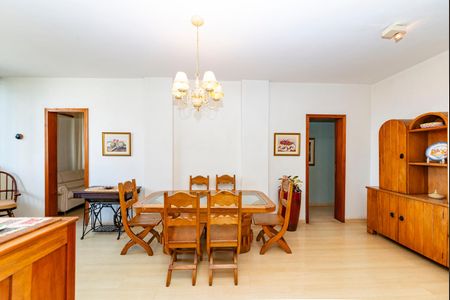 Apartamento à venda com 148m², 4 quartos e 2 vagasSala 2