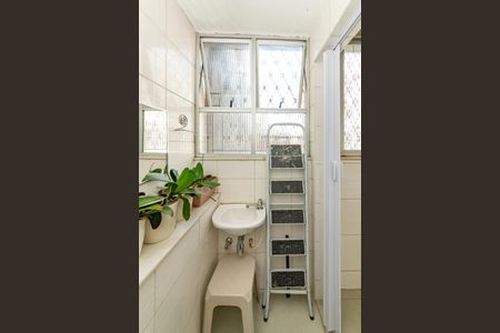 Apartamento à venda com 148m², 4 quartos e 2 vagasBanheiro de serviço