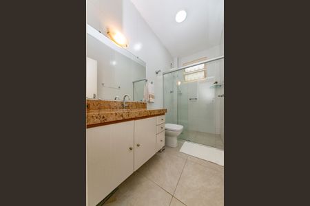 Apartamento à venda com 148m², 4 quartos e 2 vagasBanheiro da Suíte