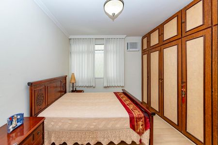 Apartamento à venda com 148m², 4 quartos e 2 vagasSuíte