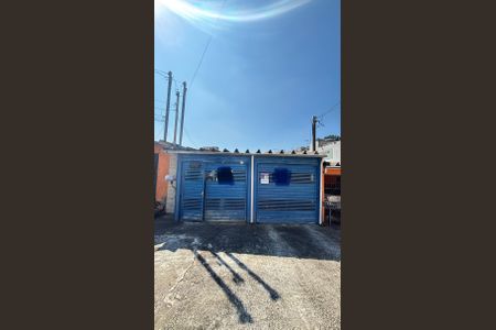 Casa à venda com 230m², 2 quartos e 2 vagasFachada