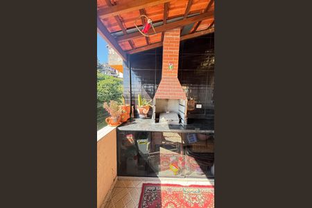 Casa à venda com 230m², 2 quartos e 2 vagasÁrea de Serviço