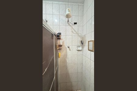 Casa à venda com 230m², 2 quartos e 2 vagasBanheiro