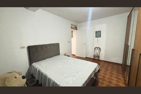 Casa à venda com 230m², 2 quartos e 2 vagasCasa 2 - Quarto