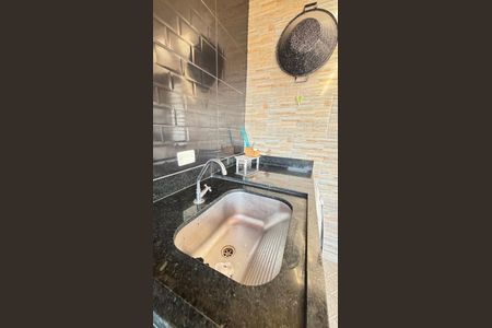 Casa à venda com 230m², 2 quartos e 2 vagasÁrea de Serviço