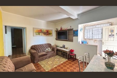 Casa à venda com 230m², 2 quartos e 2 vagasCasa 2 - Sala