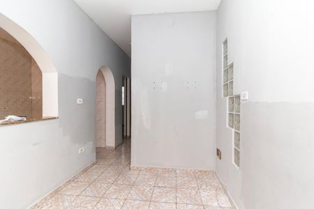 Casa para alugar com 60m², 2 quartos e sem vaga Casa para alugar com 60m², 2 quartos e sem vagaSala