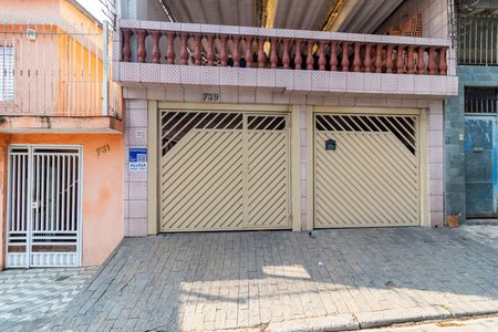 Casa para alugar com 60m², 2 quartos e sem vaga Casa para alugar com 60m², 2 quartos e sem vagaFachada