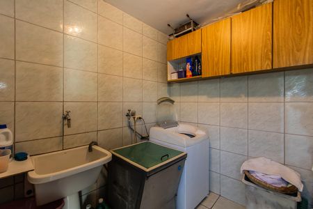 Casa à venda com 226m², 3 quartos e 4 vagasÁrea de Serviço