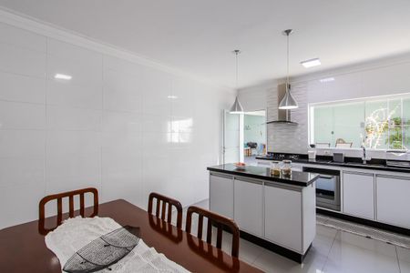 Casa à venda com 226m², 3 quartos e 4 vagasCozinha