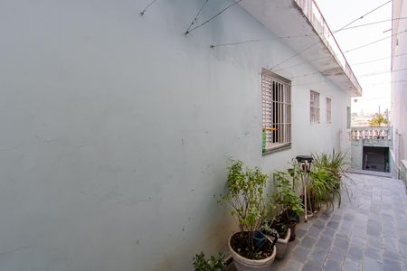 Casa à venda com 226m², 3 quartos e 4 vagasQuintal