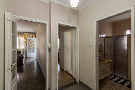 Casa à venda com 226m², 3 quartos e 4 vagasCorredor