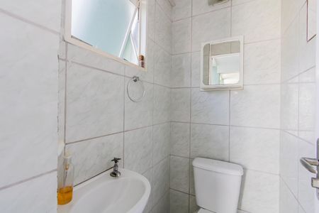 Casa à venda com 226m², 3 quartos e 4 vagasBanheiro de serviço