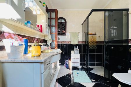 Casa à venda com 275m², 3 quartos e 2 vagas Casa à venda com 275m², 3 quartos e 2 vagasBanheiro da Suíte