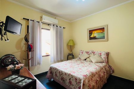 Casa à venda com 275m², 3 quartos e 2 vagas Casa à venda com 275m², 3 quartos e 2 vagasQuarto 1