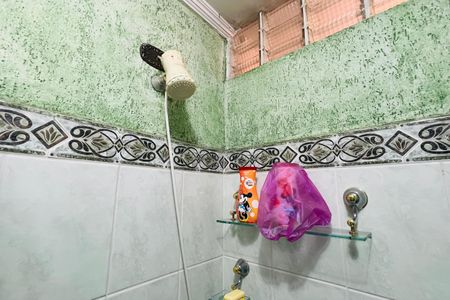 Casa à venda com 275m², 3 quartos e 2 vagas Casa à venda com 275m², 3 quartos e 2 vagasBanheiro 1