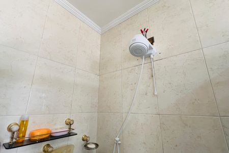 Casa à venda com 275m², 3 quartos e 2 vagas Casa à venda com 275m², 3 quartos e 2 vagasBanheiro da Suíte