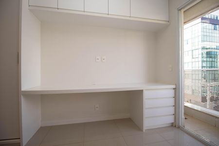 Studio para alugar com 32m², 1 quarto e sem vaga Studio para alugar com 32m², 1 quarto e sem vagaQuarto