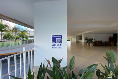 Studio para alugar com 32m², 1 quarto e sem vaga Studio para alugar com 32m², 1 quarto e sem vagaPlaca