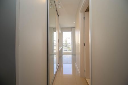 Studio para alugar com 32m², 1 quarto e sem vaga Studio para alugar com 32m², 1 quarto e sem vagaCorredor