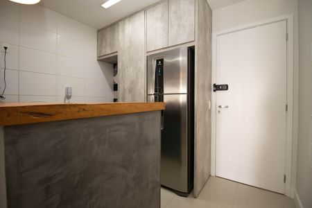 Studio para alugar com 32m², 1 quarto e sem vaga Studio para alugar com 32m², 1 quarto e sem vagaHall