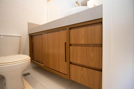 Studio para alugar com 32m², 1 quarto e sem vaga Studio para alugar com 32m², 1 quarto e sem vagaBanheiro Social