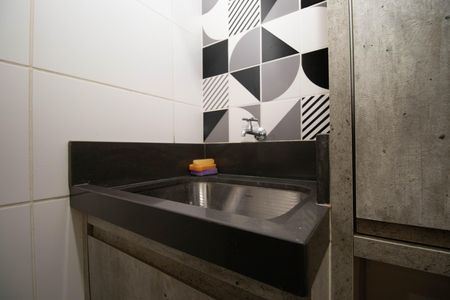 Studio para alugar com 32m², 1 quarto e sem vaga Studio para alugar com 32m², 1 quarto e sem vagaCozinha e Área de Serviço