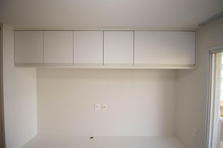 Studio para alugar com 32m², 1 quarto e sem vaga Studio para alugar com 32m², 1 quarto e sem vagaQuarto