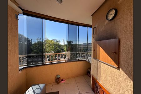 Apartamento à venda com 71m², 2 quartos e 1 vagaSacada