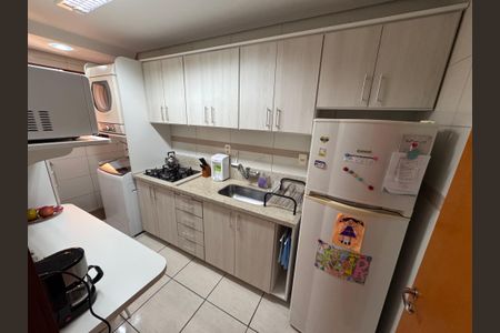 Apartamento à venda com 71m², 2 quartos e 1 vagaCozinha