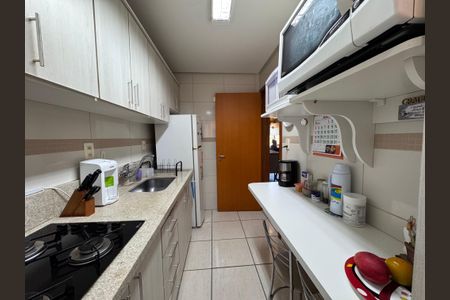 Apartamento à venda com 71m², 2 quartos e 1 vagaCozinha